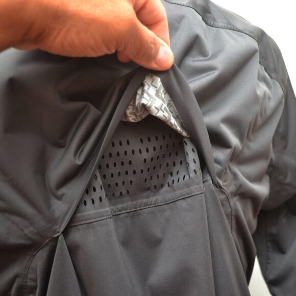 Cross Sweden Women's Zippered Jacket Large Pre Owned - Picture 4 of 8